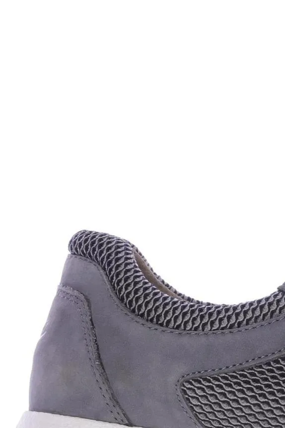 Damen Sneakers Gr. EU 40.5 (UK 7)