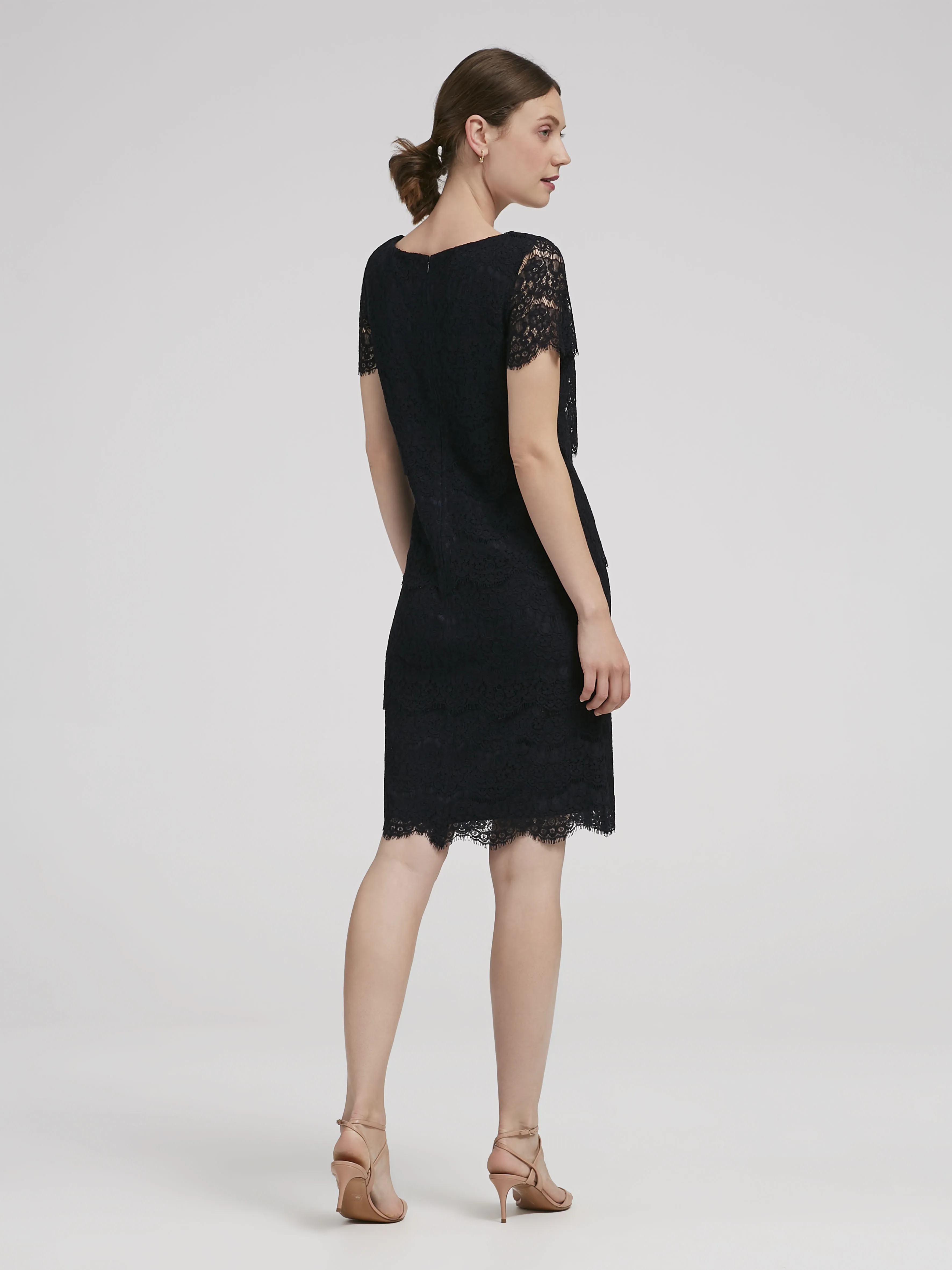 Kleid aus Spitze
